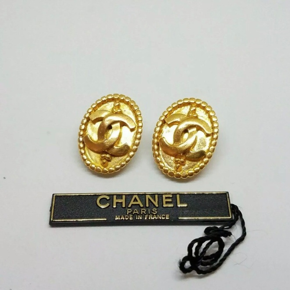 Authentic Rare Vintage Chanel Gold Earrings